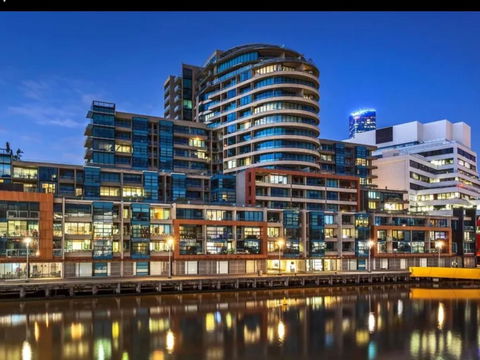 Signature Waterfront Apartments - Redcliffe Tourism 38