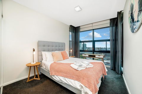 Signature Waterfront Apartments - Redcliffe Tourism 17