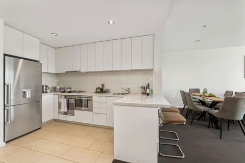 Signature Waterfront Apartments - Redcliffe Tourism 24