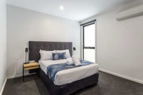 Blairgowrie Apartment 1 - On The Beach - Redcliffe Tourism 12