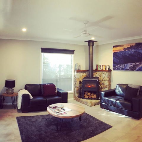 Luxury Abalina Cottages - Redcliffe Tourism 15