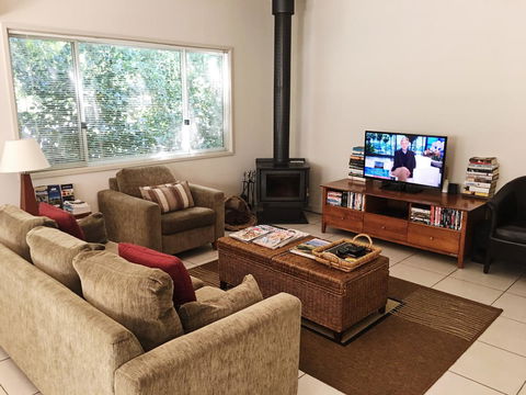 Luxury Abalina Cottages - Redcliffe Tourism 33