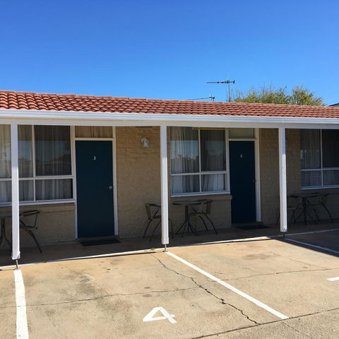Motel Yarrawonga - Redcliffe Tourism 18
