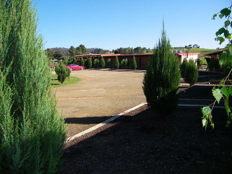 De\'Vine Escape - Redcliffe Tourism 10