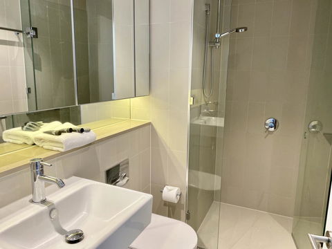 JC Waterfront Apartments On Collins - Redcliffe Tourism 6
