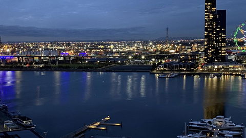 JC Waterfront Apartments On Collins - Redcliffe Tourism 11