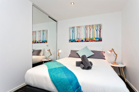 Complete Host Halo Apartments - Redcliffe Tourism 30