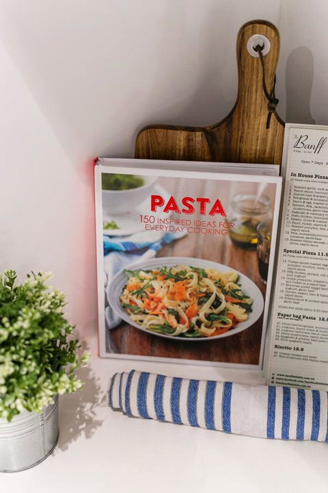 Complete Host Halo Apartments - Redcliffe Tourism 20