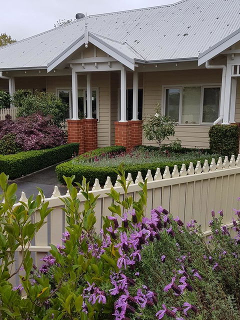 Healesville House - Fig Tree House - Redcliffe Tourism 1