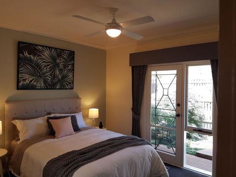 Healesville House - Fig Tree House - Redcliffe Tourism 10