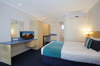 Book Hamilton Accommodation Vacations Redcliffe Tourism Redcliffe Tourism
