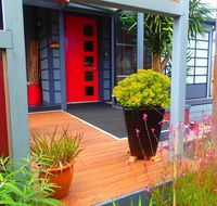 Azen Haven - Redcliffe Tourism