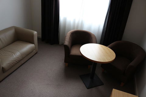 Bairnsdale International - Redcliffe Tourism 2