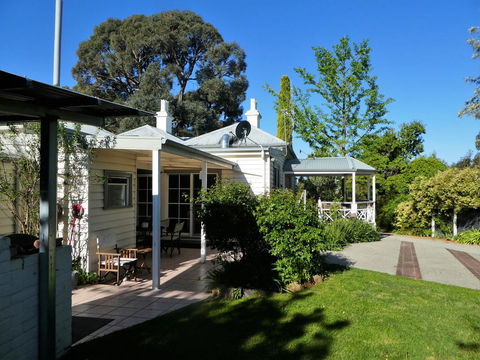 Fairbank House - Redcliffe Tourism 9