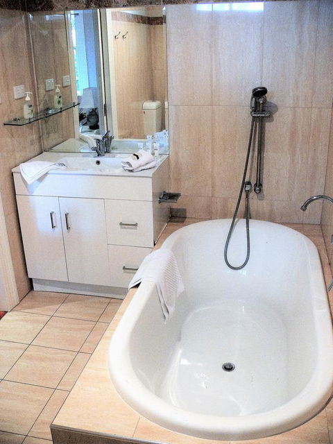 Fairbank House - Redcliffe Tourism 4