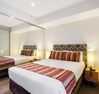 Seasons Heritage Melbourne - Redcliffe Tourism