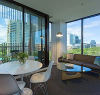 Wyndel Apartments - St Kilda Views - Redcliffe Tourism