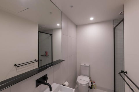 International 2 Bed 2 Bath Apartment - Redcliffe Tourism 10