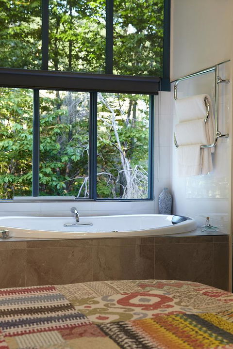 Ashwood Cottages - Redcliffe Tourism 0