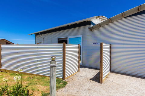 Cottages For Couples - Redcliffe Tourism 0