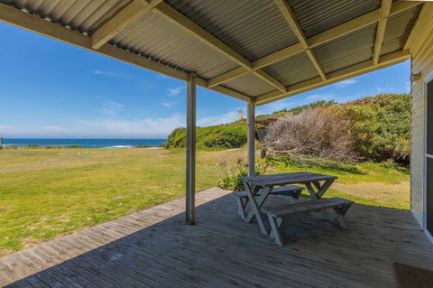Cottages For Couples - Redcliffe Tourism 19