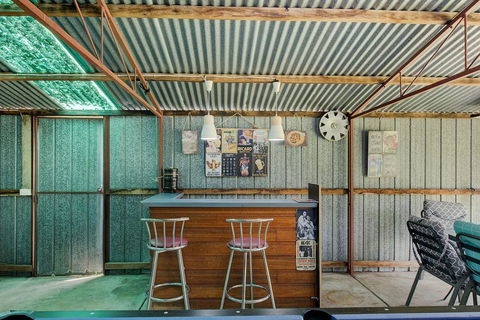 Jettycove Beach House - Redcliffe Tourism 18