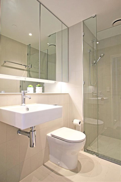 Auzzie Apartments Docklands, Melbourne - Redcliffe Tourism 9