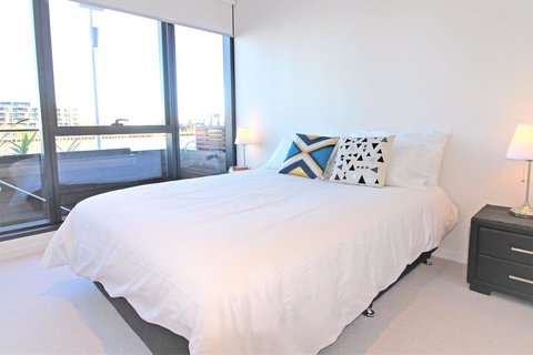 Auzzie Apartments Docklands, Melbourne - Redcliffe Tourism 8
