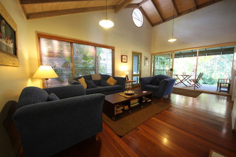 The Carrai - Redcliffe Tourism 0