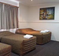 The Commercial Hotel Motel - Redcliffe Tourism