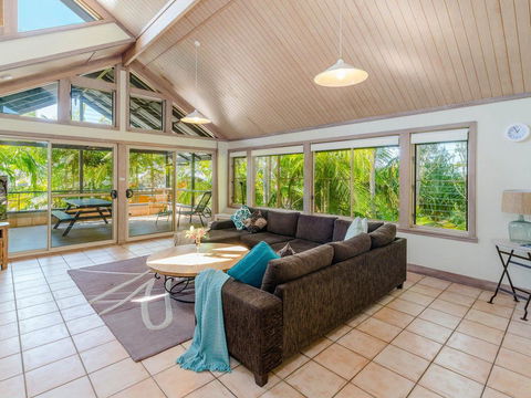 The Crest 2 - At Beautiful Angourie - Redcliffe Tourism 1