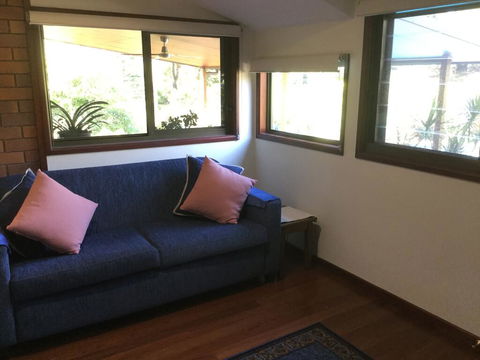 The Croft Bed And Breakfast - Redcliffe Tourism 1