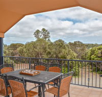 The Curly Seahorse - Redcliffe Tourism