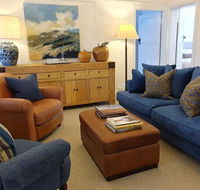 The Dewhurst - Sophisticated Entire CBD Apartment - Redcliffe Tourism