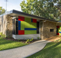 The Feathered Nest - Luxury Wildlife Retreat - Redcliffe Tourism