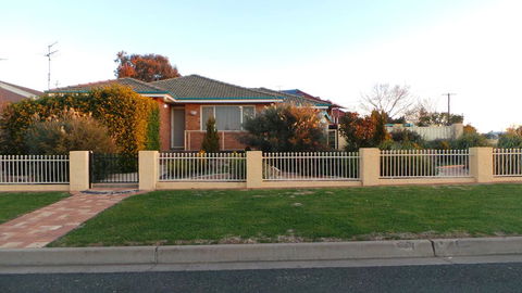 The Garden House - Redcliffe Tourism 0