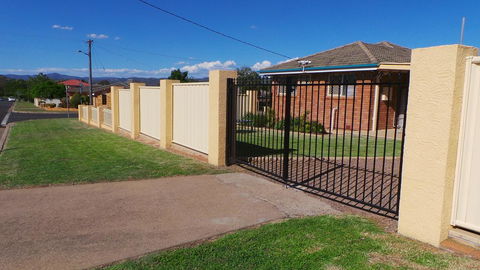 The Garden House - Redcliffe Tourism 1