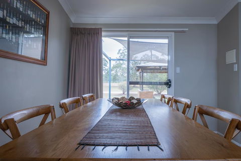 The Grange On Hermitage - Redcliffe Tourism 3