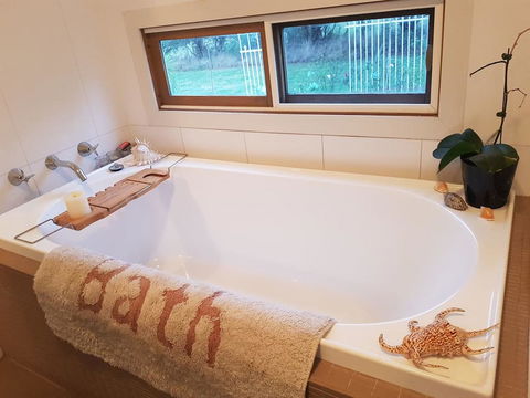 The Gurdies Room With Amazing Sunset Views - Redcliffe Tourism 2