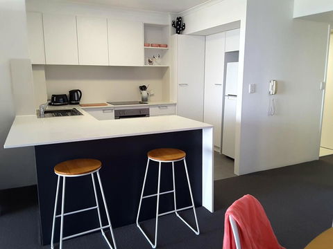 The Hill Apartments Currumbin Beach - Redcliffe Tourism 1