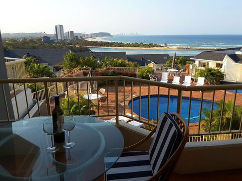The Hill Apartments Currumbin Beach - Redcliffe Tourism 3