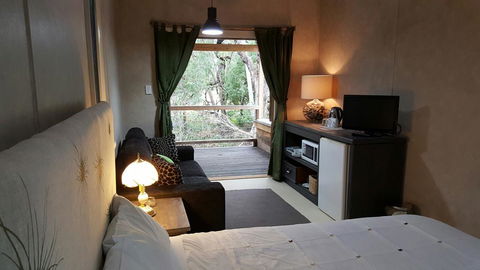 The Laurels Of Chinchilla - Redcliffe Tourism 1