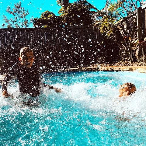 The Lazy Llama - Redcliffe Tourism 3