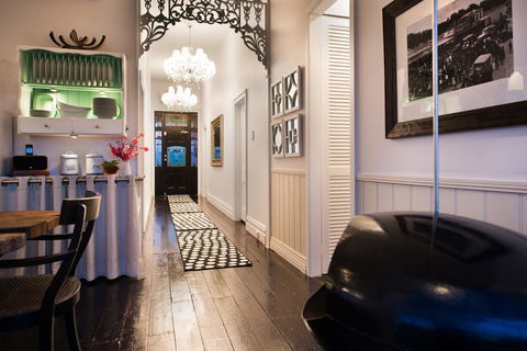 The Lodge At Clunes - Redcliffe Tourism 2