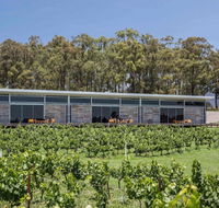 The Longhouse - Suite 2 - Redcliffe Tourism