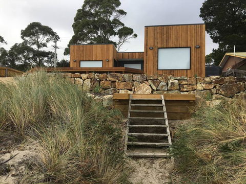 The Nebraska Retreat - Redcliffe Tourism 0