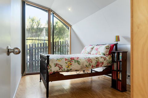 The Nissen - Redcliffe Tourism 3