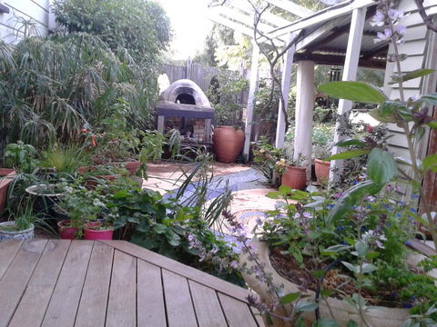 The Old Church Bed And Breakfast - Redcliffe Tourism 3
