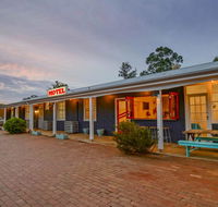 The Platypus Accommodation  Cafe - Redcliffe Tourism