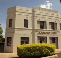 The Playhouse Hotel - Redcliffe Tourism